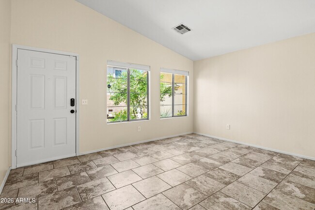 21827 N 40th Way Phoenix, AZ 85050 photo 4