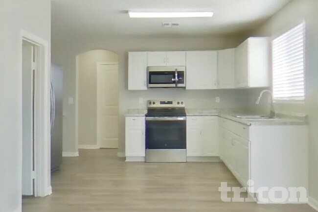 13409 N 127th Dr El Mirage, AZ 85335 photo 5