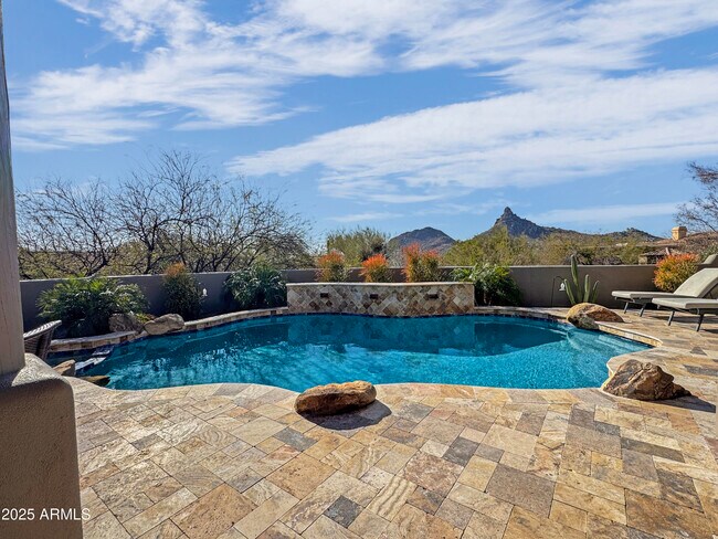 10685 E Cottontail Ln Scottsdale, AZ 85255 photo 2