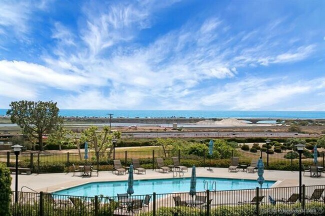 2249 Del Mar Scenic Pkwy Del Mar, CA 92014 photo 3