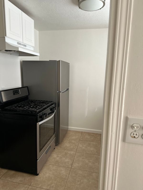 331 E 5th St National City, CA 91950 photo 3