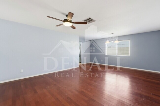 5654 W Mountain View Rd Glendale, AZ 85302 photo 5