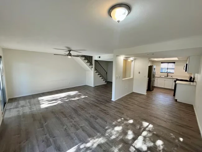 2112 E Vista Way Vista, CA 92084