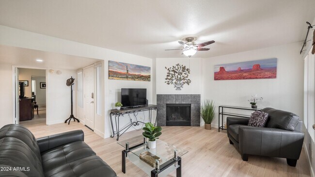 8787 E Mountain View Rd Scottsdale, AZ 85258 photo 5