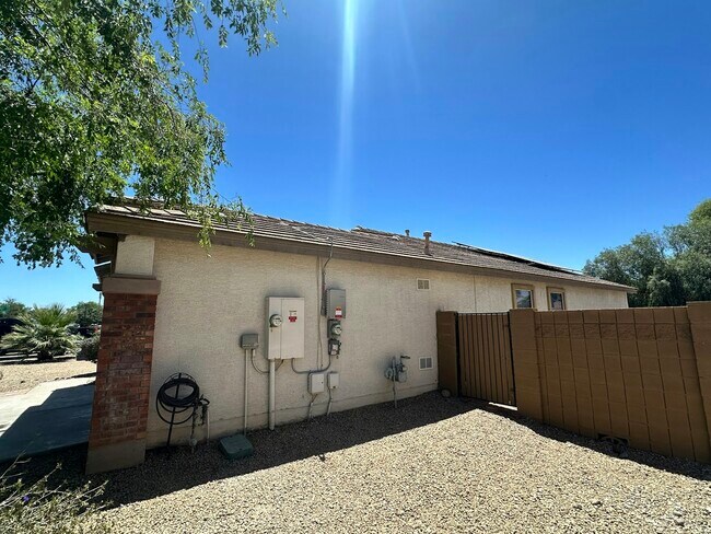 7063 W Palmaire Ave Glendale, AZ 85303 photo 3