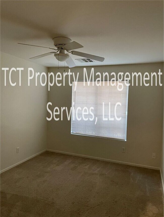 23420 W Cocopah St Buckeye, AZ 85326 photo 5