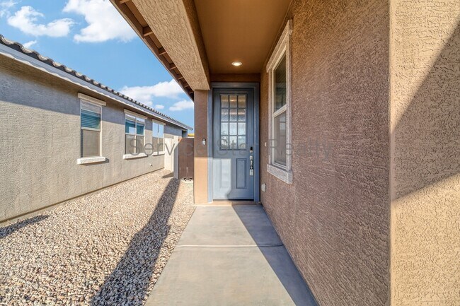21895 Rummler Rd Maricopa, AZ 85138 photo 4