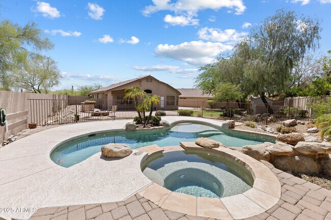 10278 E Blanche Dr photo 4