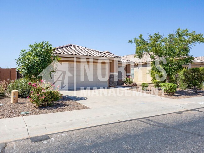 577 W Judi St photo 3
