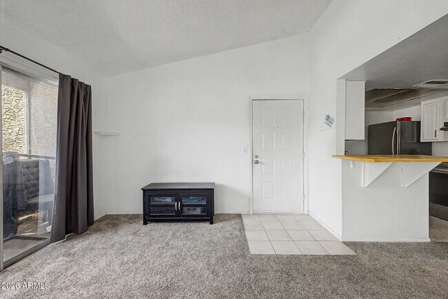461 W Holmes Ave Mesa, AZ 85210 photo 5