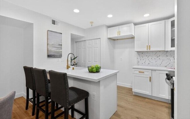 199 E Warren Common Fremont, CA 94539 photo 5