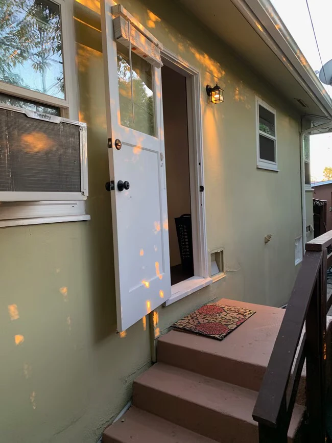 4244 58th St San Diego, CA 92115 photo 3