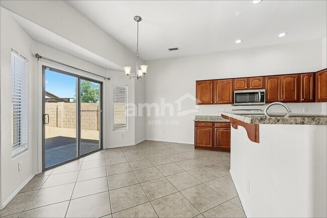5308 S 53rd Ln Phoenix, AZ 85339 photo 5