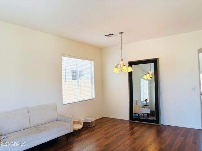 2753 W Peggy Dr San Tan Valley, AZ 85142 photo 2