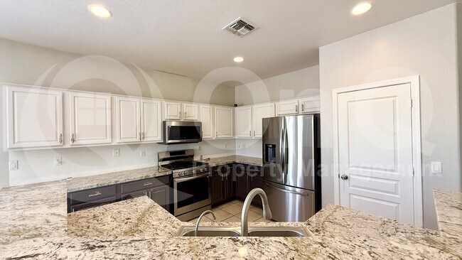 1674 E Aloe Pl Chandler, AZ 85286 photo 4