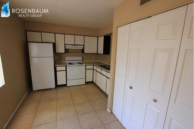452 E 9th Ave Mesa, AZ 85204 photo 2