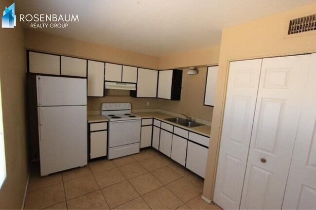 452 E 9th Ave Mesa, AZ 85204 photo 3