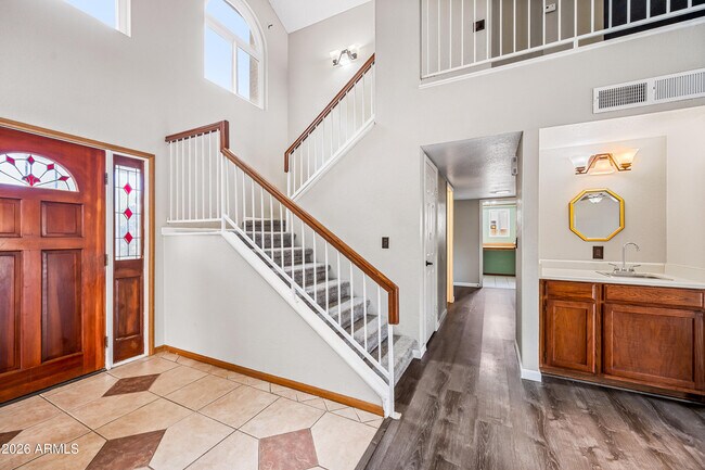 610 N Rosemont Cir Mesa, AZ 85205 photo 4