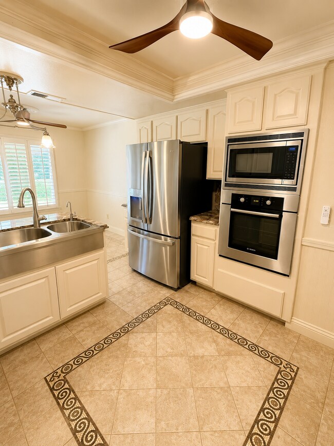 11785 Avenida Sivrita San Diego, CA 92128 photo 5