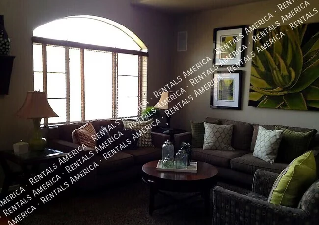 2402 E 5th St Tempe, AZ 85288 photo 2