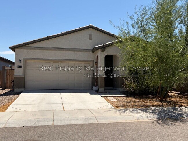 5731 W Encinas Ln photo 2