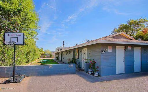 5241 N 17th Ave Phoenix, AZ 85015 photo 2