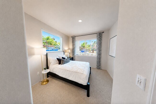 4899 Merida Way Oceanside, CA 92057 photo 5