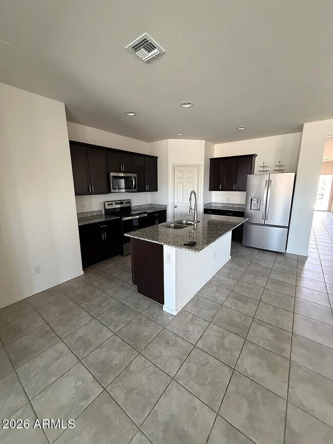 4816 S 111th Dr Tolleson, AZ 85353 photo 5