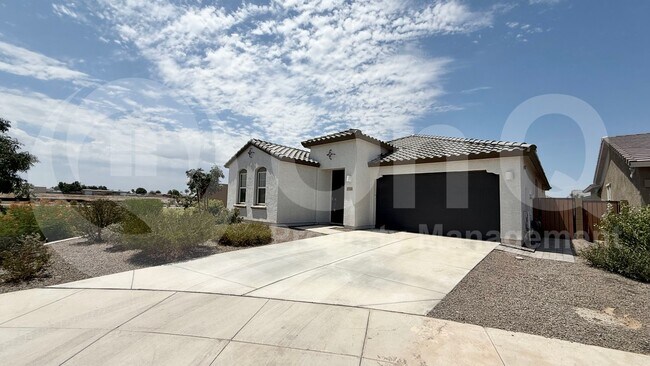 37788 N Yearling Ln photo 3