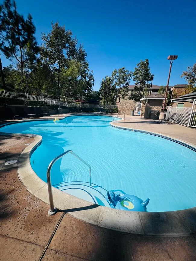 7683 Mission Gorge Rd San Diego, CA 92120