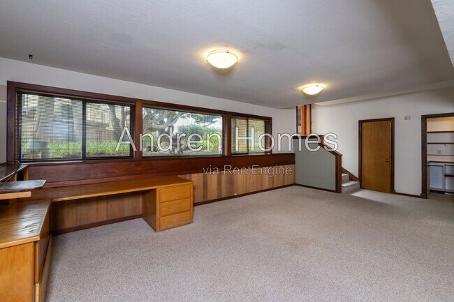 22660 E Cliff Dr Santa Cruz, CA 95062 photo 4
