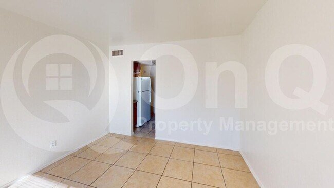 6742 W Palmaire Ave Glendale, AZ 85303 photo 5