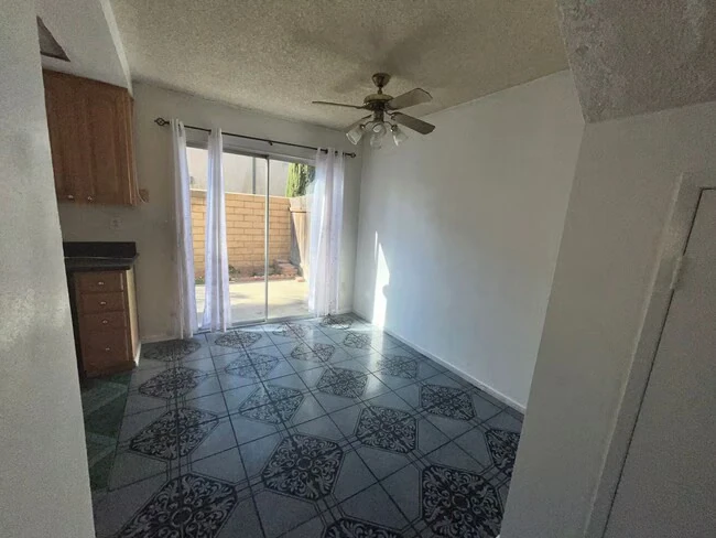 488 S Anza St El Cajon, CA 92020 photo 5