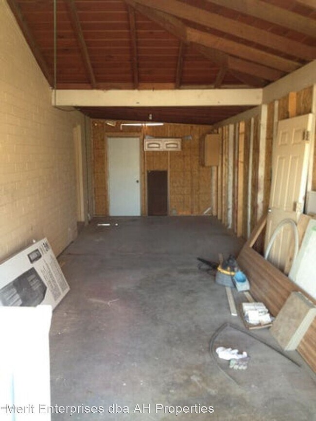 219 W Kinderman Dr Avondale, AZ 85323 photo 5
