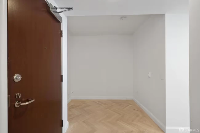 403 Main St San Francisco, CA 94105 photo 3