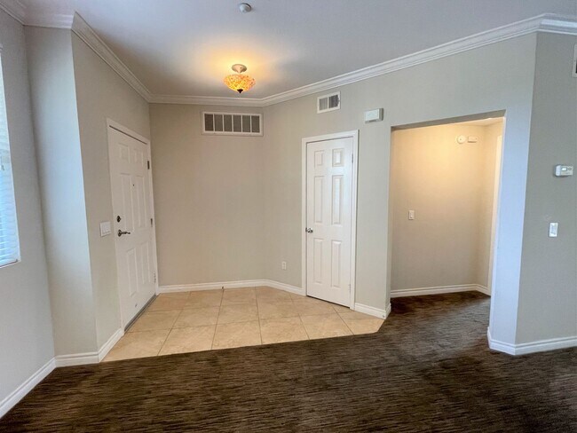 3835 Elijah Ct San Diego, CA 92130 photo 2
