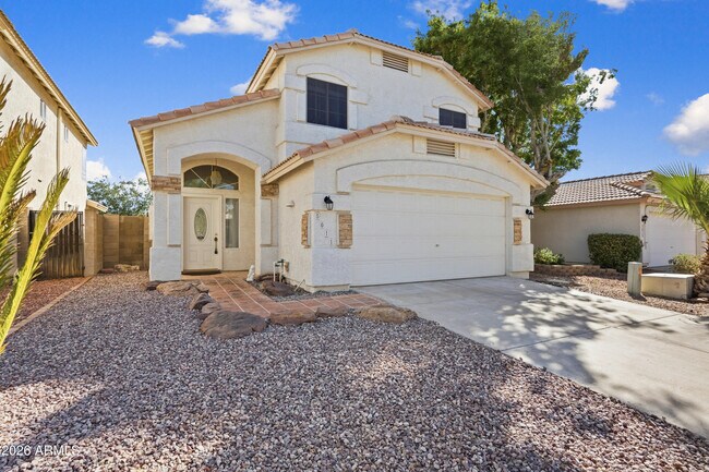 5011 W Kristal Way photo 2