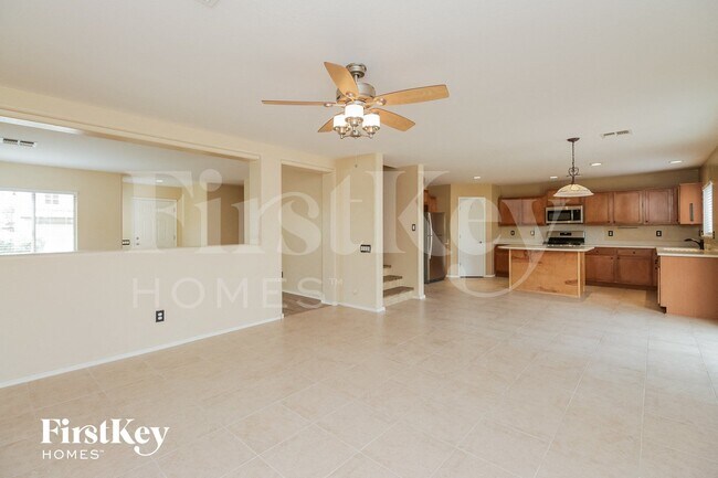1730 Maddison Cir San Tan Valley, AZ 85140 photo 5