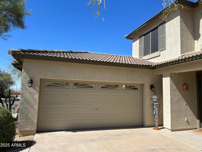 7240 E Manning St Mesa, AZ 85207 photo 2