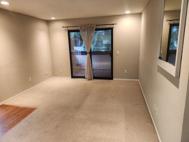 8201 Camino Colegio Rohnert Park, CA 94928 photo 4