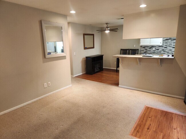 8201 Camino Colegio Rohnert Park, CA 94928 photo 3