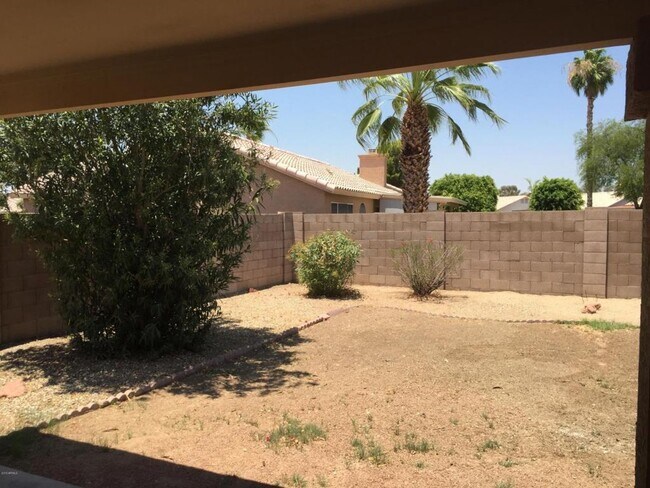 20614 N 63rd Dr Glendale, AZ 85308 photo 2