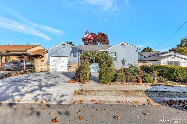 26 Lorraine Ave photo 2
