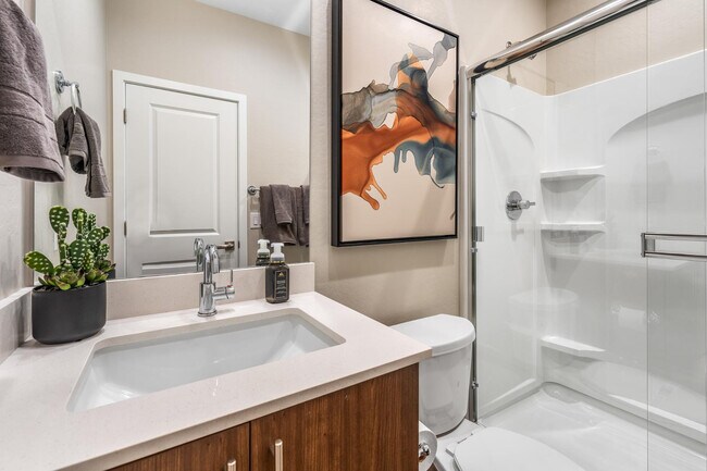 6112 S 47th Ln Phoenix, AZ 85339 photo 4