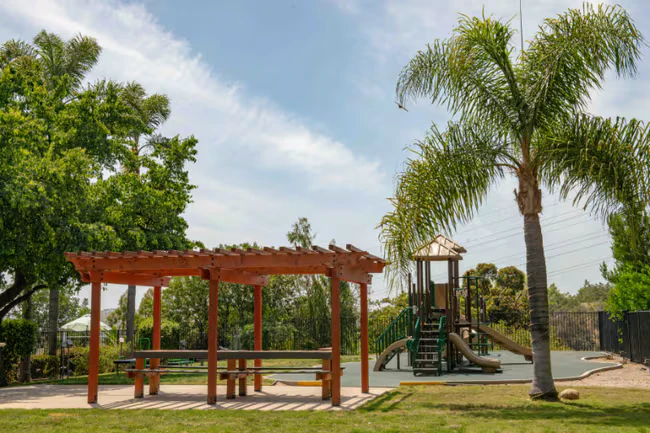 6380 Caminito Telmo San Diego, CA 92111 photo 3