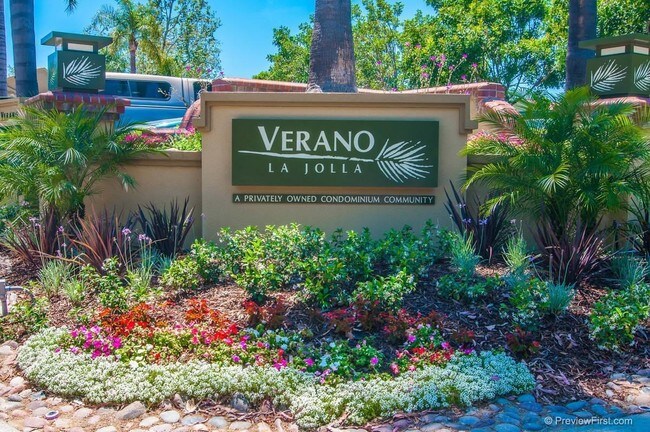 7405 Charmant Dr San Diego, CA 92122 photo 4
