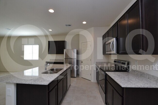5009 S 108th Ave Tolleson, AZ 85353 photo 3