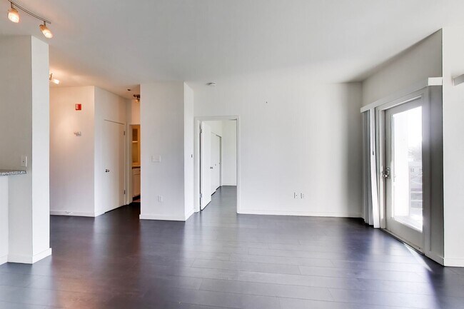 1524 1st Ave Oakland, CA 94606 photo 3