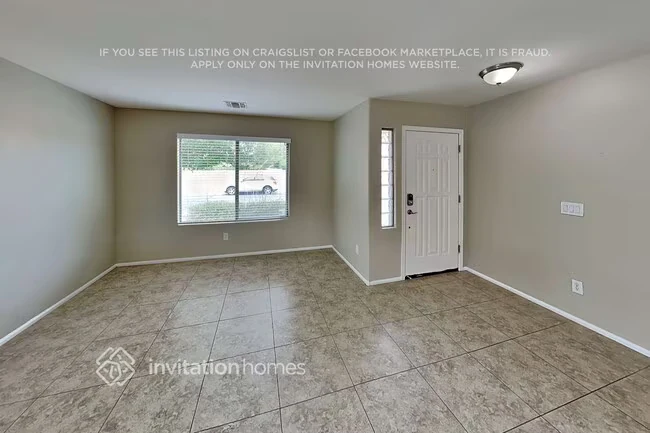 38166 N Sandy Dr San Tan Valley, AZ 85140 photo 2