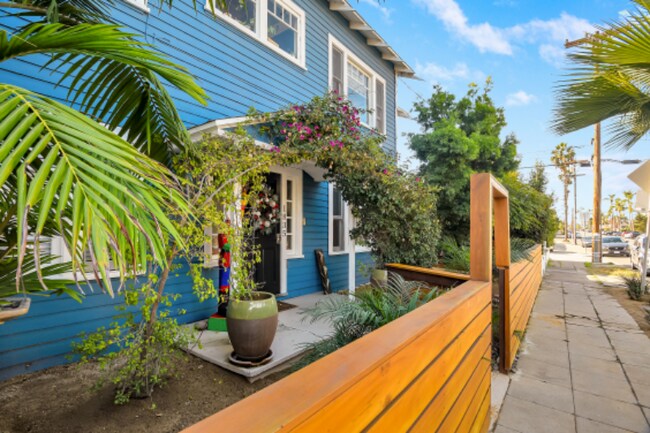 1835 Monroe Ave San Diego, CA 92116